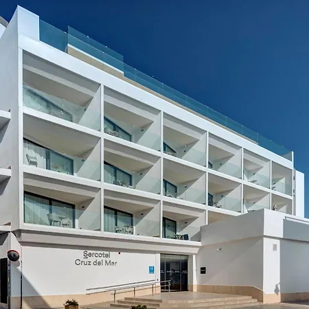 Sercotel Cruz Del Mar فندق 4*