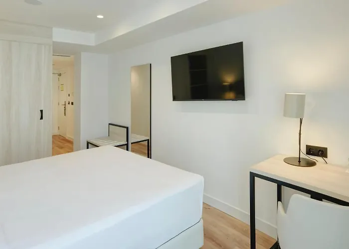Sercotel Cruz Del Mar فندق